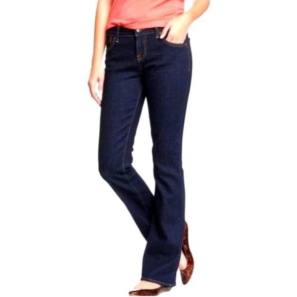 Old Navy Denim - OLD NAVY Jeans Women’s The Flirt Bootcut Dark Wash Blue Size 6 Minimalist